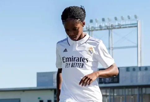 Linda Caicedo en el Real.jpg