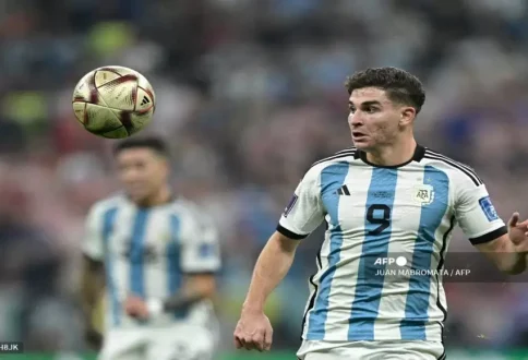 julian_alvarez_jugador_de_la_seleccion_argentina.jpg