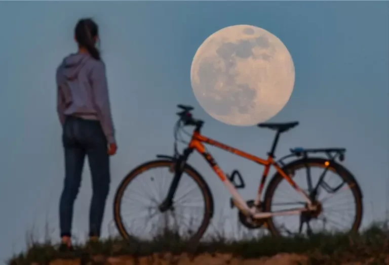 Superluna rosada en Alemania 2 (1).jpg