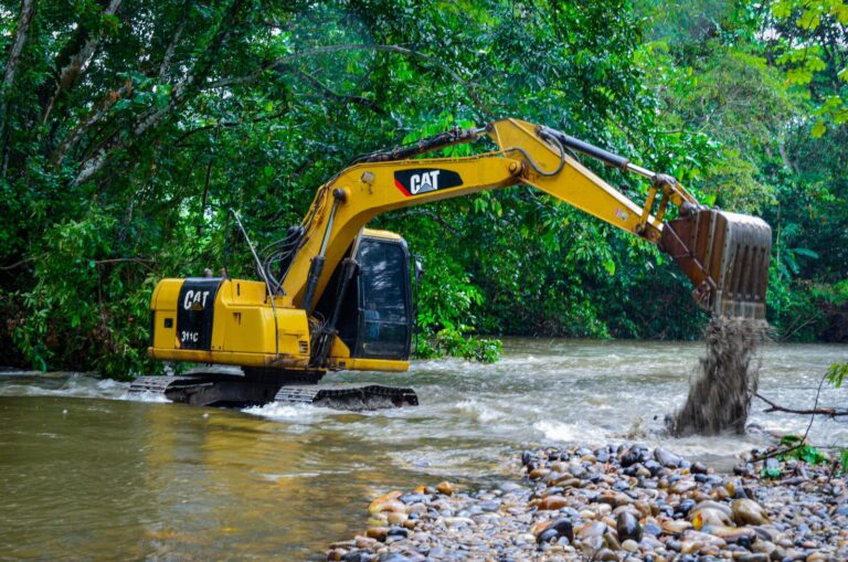 En Villanueva, se canaliza Caño Grande