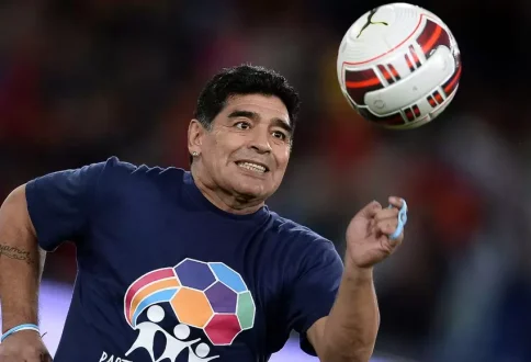 maradona.jpg