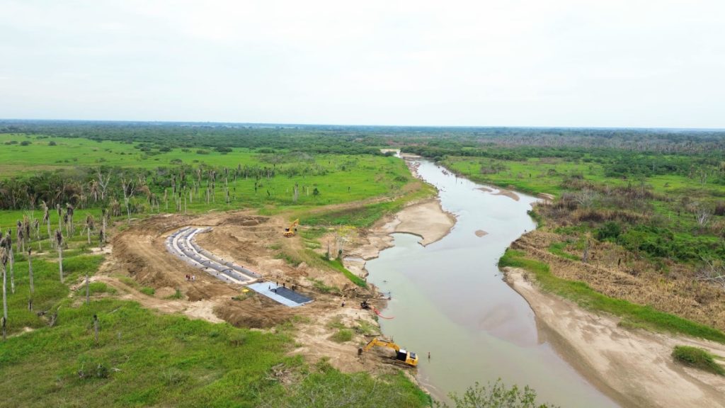 Protección en el río Charte2